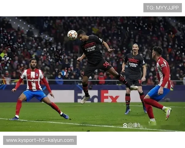 莱奥传中到后点，普利西奇抢点打偏，普里奥莱维百度百科